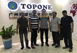 Bienvenidos clientes de la India Visite la empresa TOPONE
